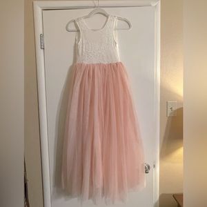 Girls flower girl dress